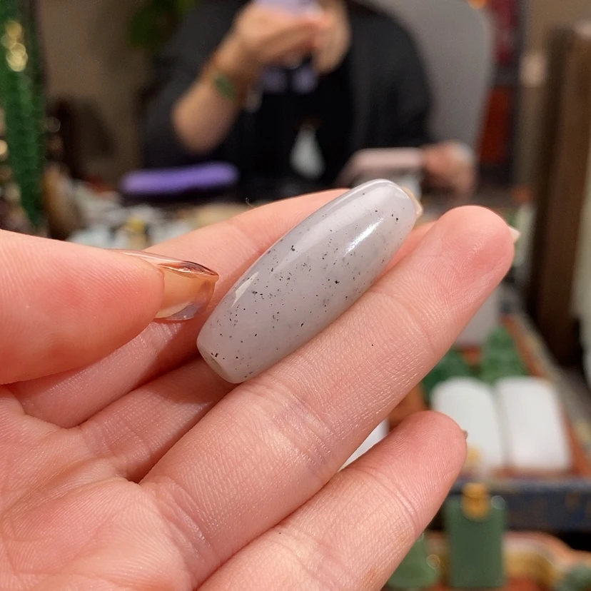 【闪购商品】吊坠(赠链)未镶嵌和田玉