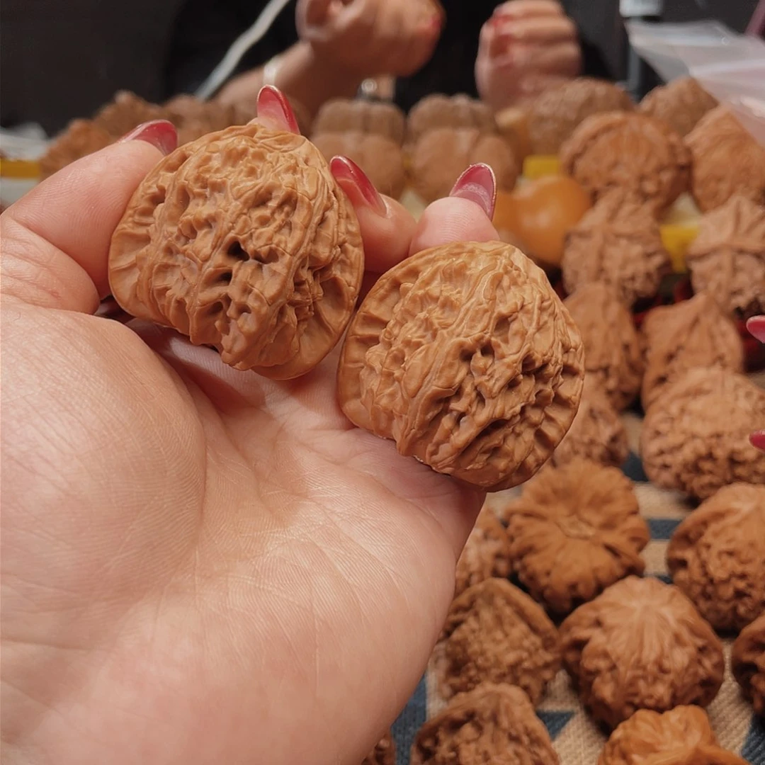 吊坠文玩核桃41三角白28