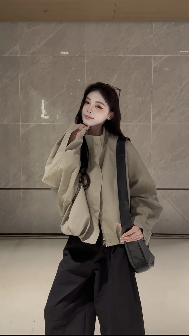 秋上新简约百搭立领修身长袖皮衣9888