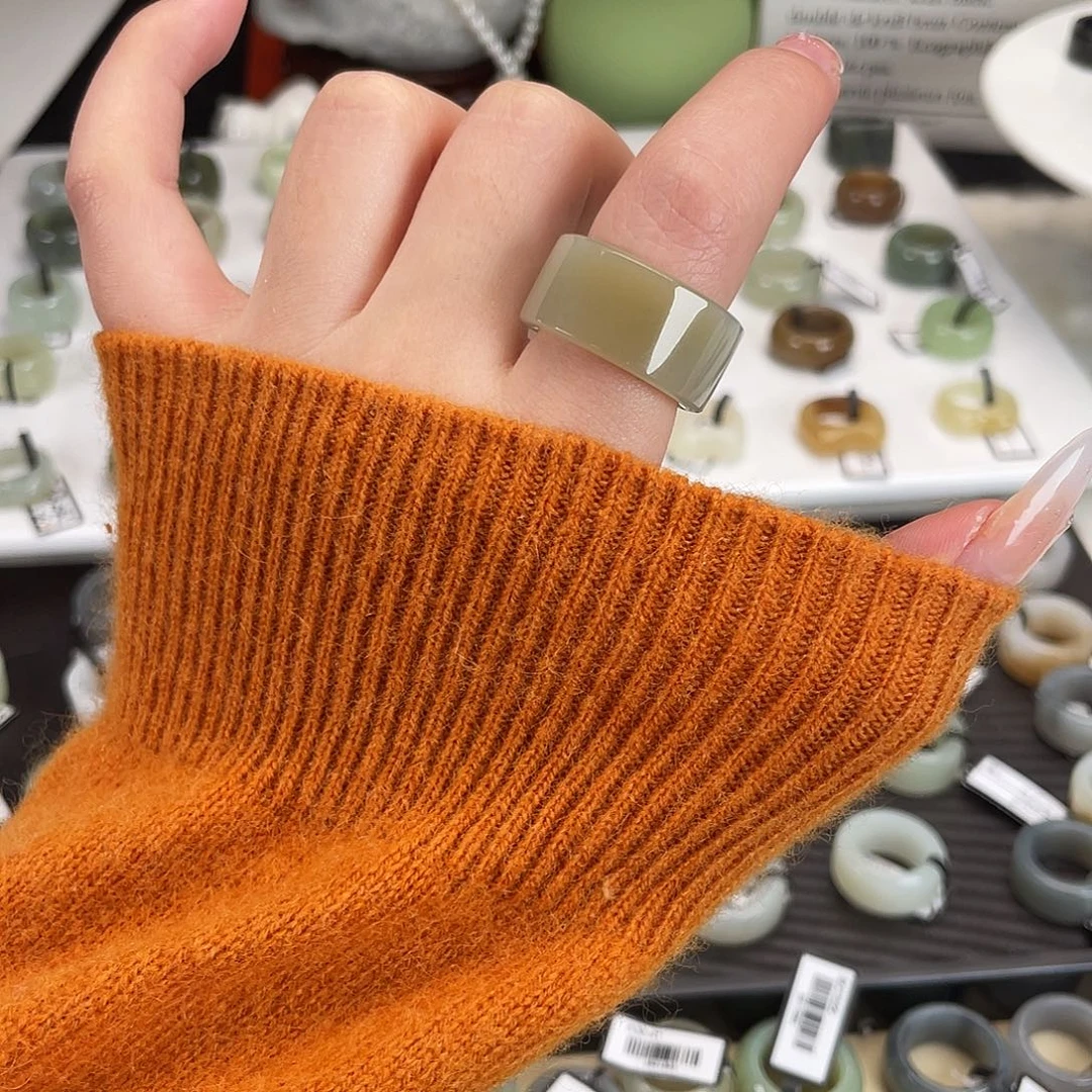 山***青和田玉未镶嵌戒指h9一口糖直切18.2不退换