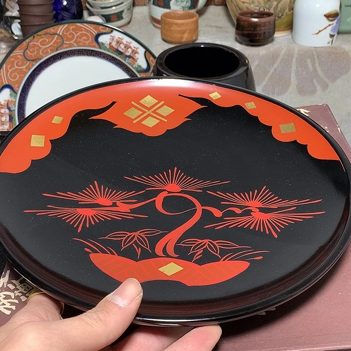 瓷片我不在这里干咯不来我家来