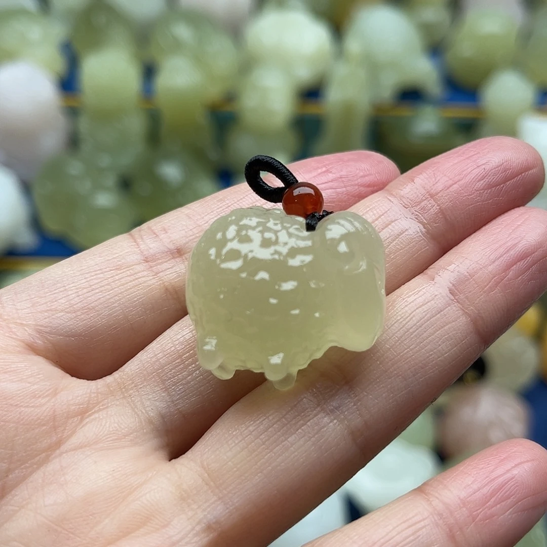 玉天然桌面小摆件