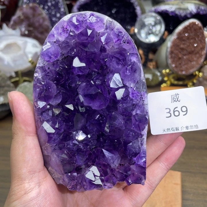 未镶嵌珠宝半成品水晶