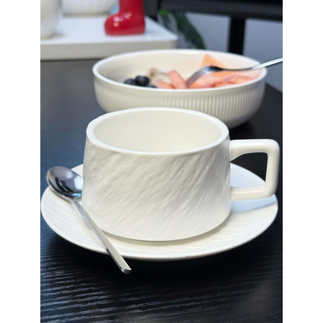 高颜值陶瓷咖啡杯陶瓷简约家用挂耳咖啡精致纯色手冲茶杯杯碟套装