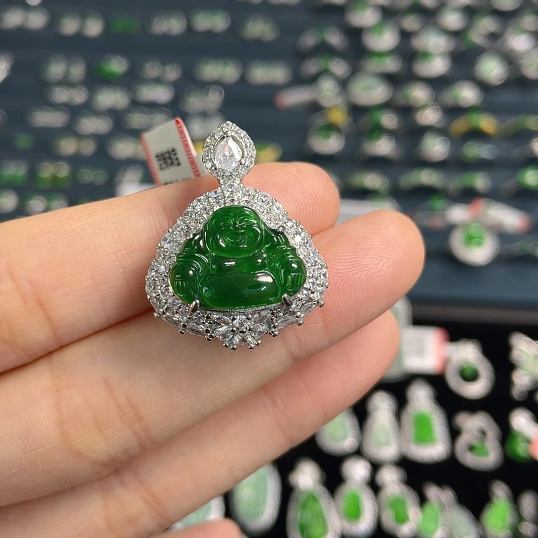 吊坠(不含链)未镶嵌翡翠