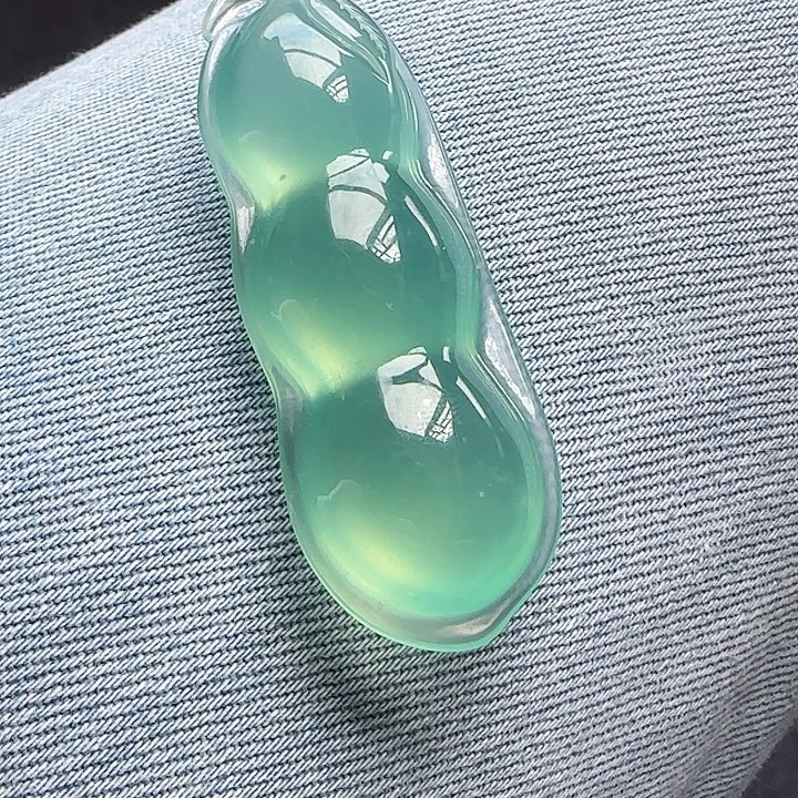 岫玉未镶嵌颈饰岫玉