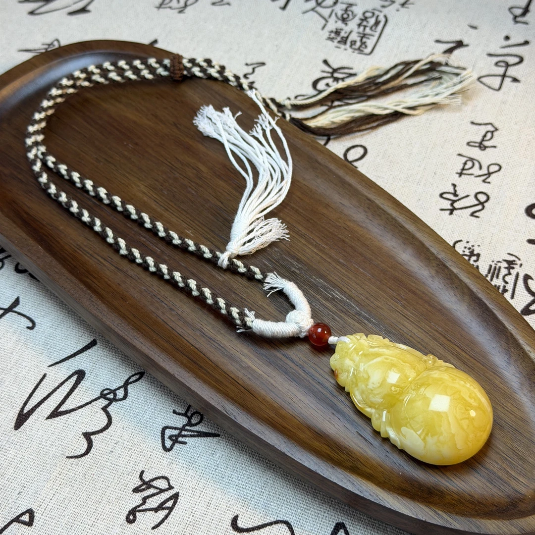 【Y】67号俄料蜜蜡葫芦吊坠