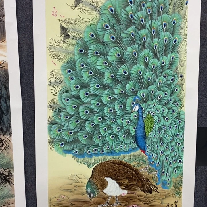 手绘作品等多种形式进行