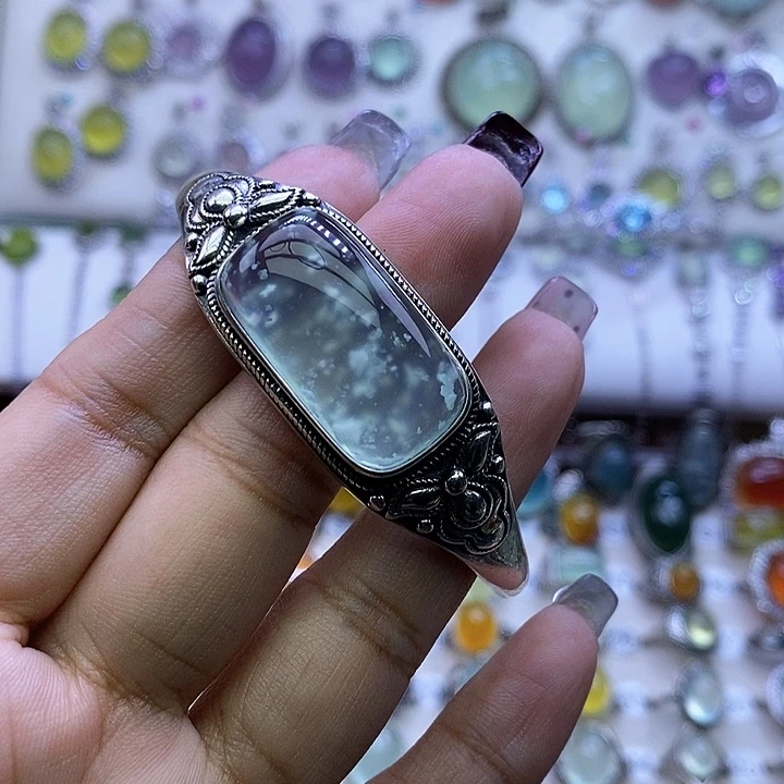 琨***珸岫玉银S925镶嵌手镯