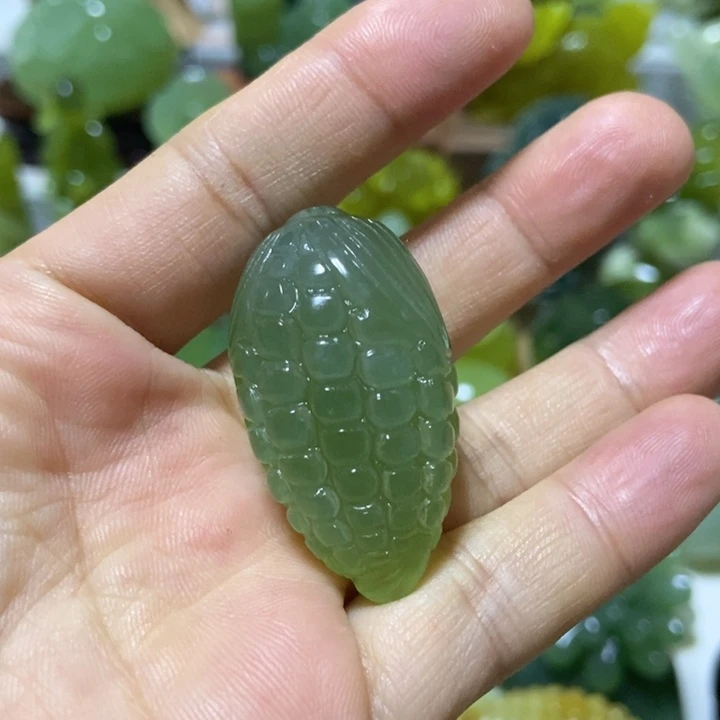 【闪购商品】未镶嵌蛇纹石玉挂件