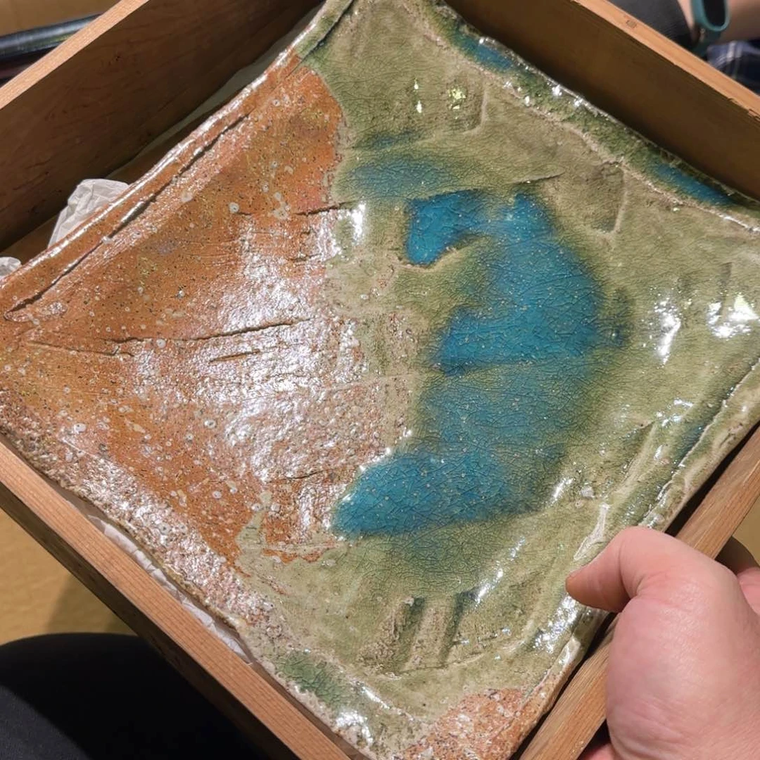 安*社灰色的小裙子的衣服都是