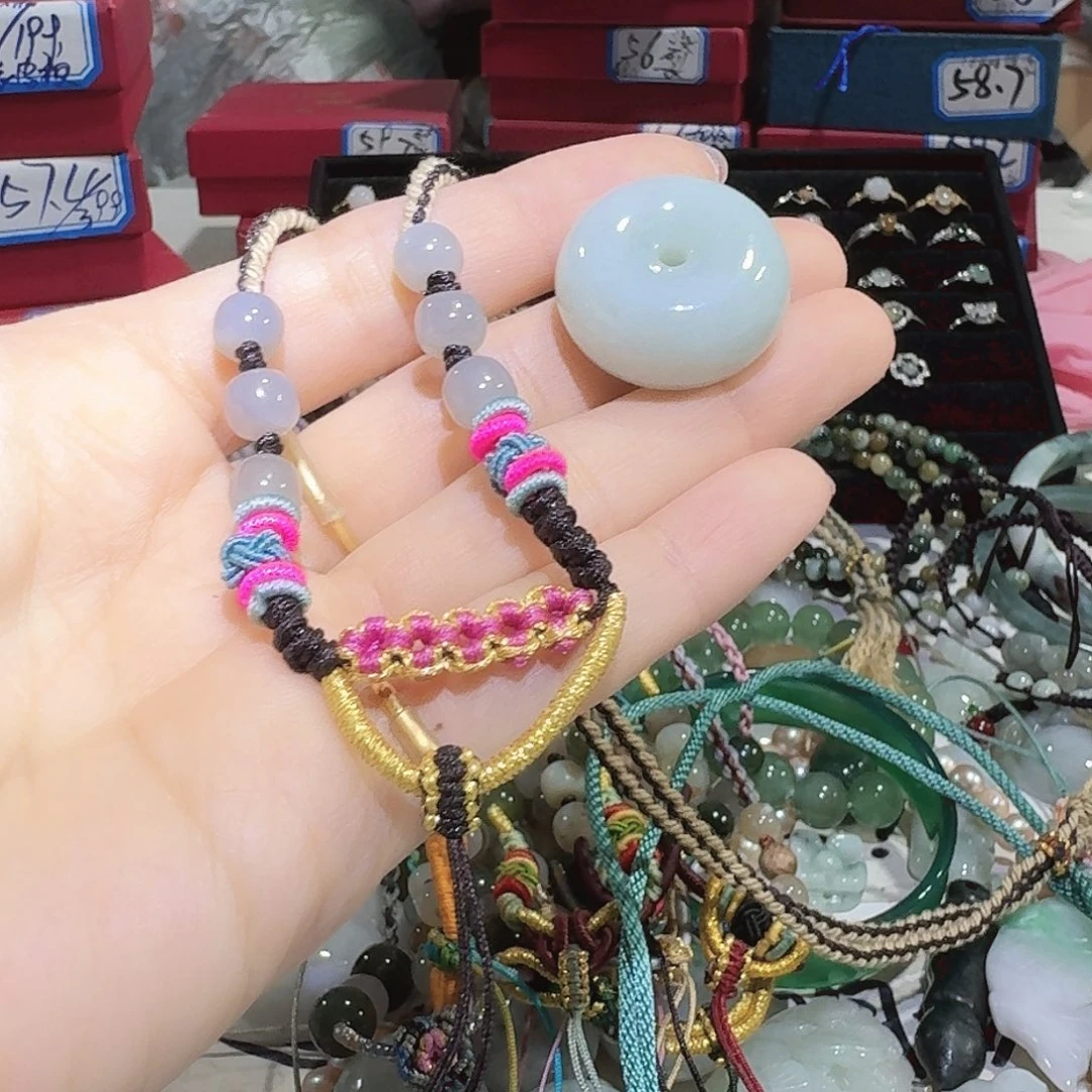 *****翡翠未镶嵌颈饰5299