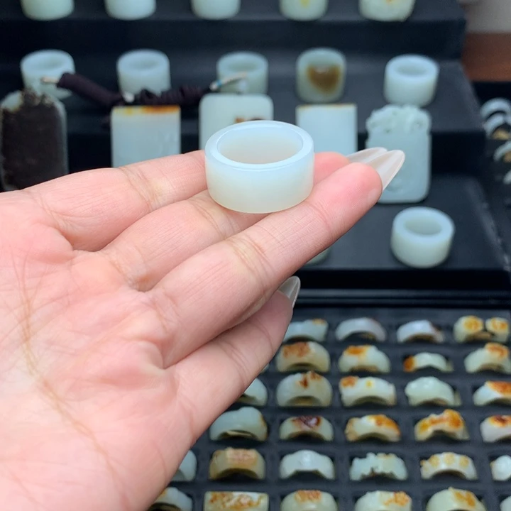 和田玉手链未镶嵌蝈*