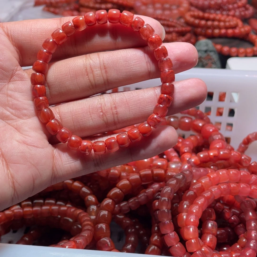 南红玛瑙手链未镶嵌