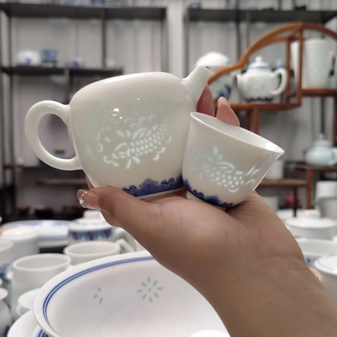 瓷年年有余一壶两杯茶具