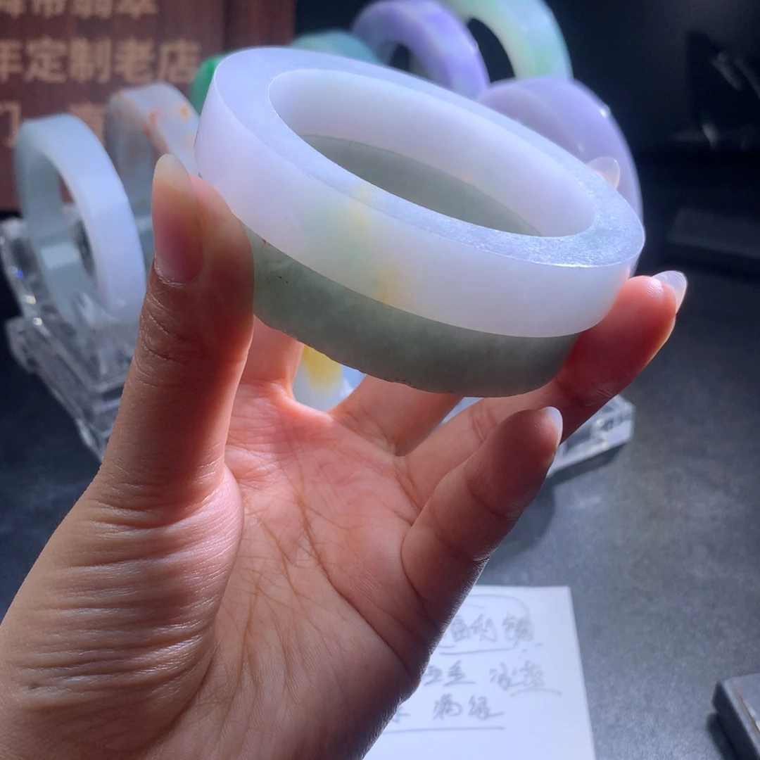 定制翡翠手镯未镶嵌