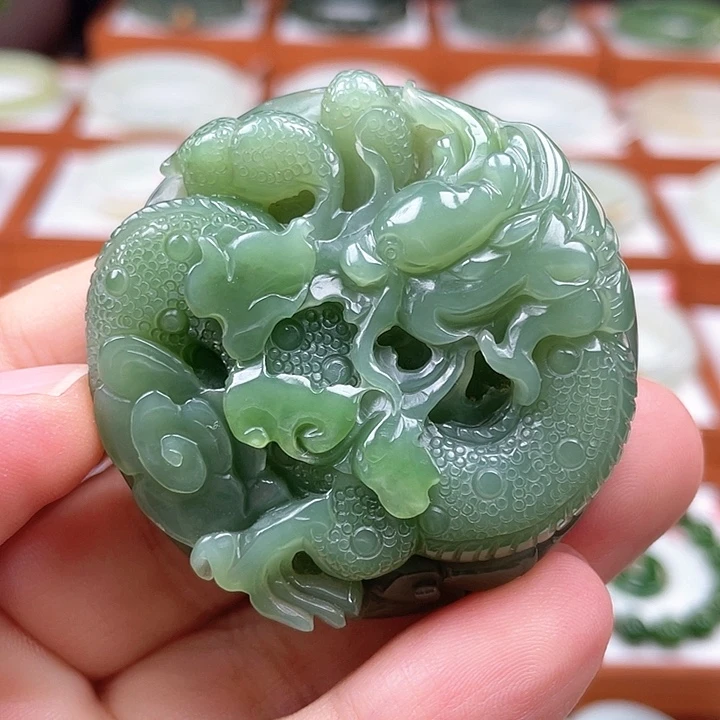 和田玉（碧玉）未镶嵌摆件（粉青飘阳绿）龙腾盛世