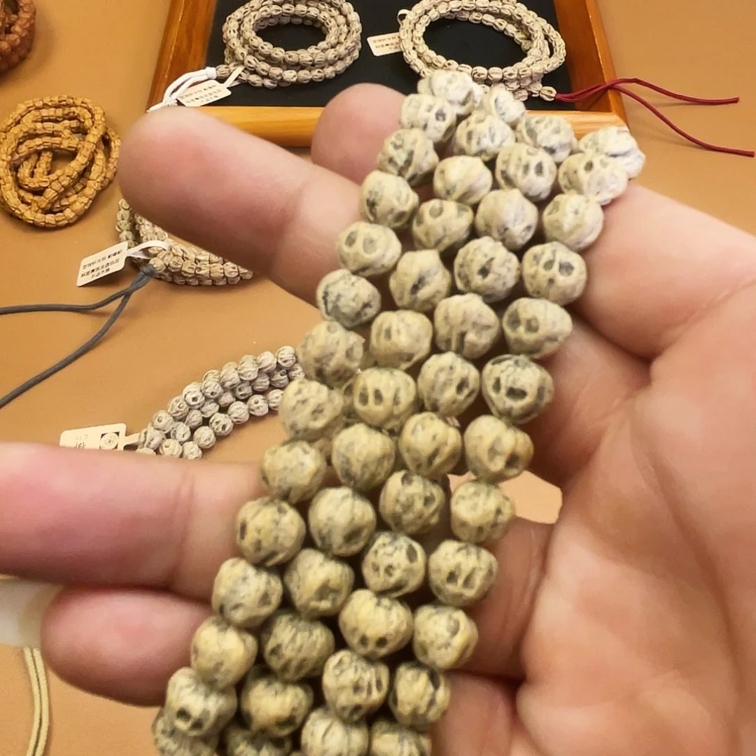 柏香籽/百香籽吊坠月**辰