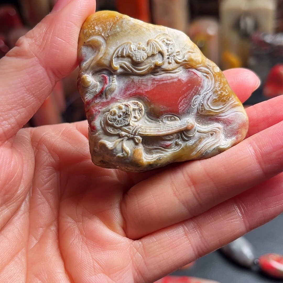 惜***堂其他昌化石田黄鸡血石手玩件