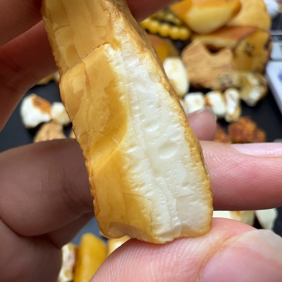 未镶嵌定制琥珀蜜蜡