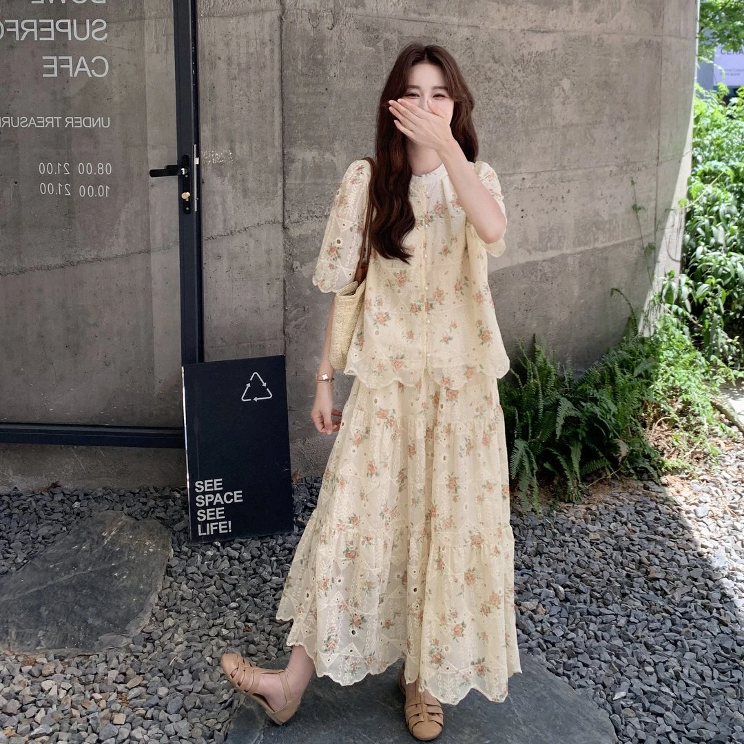 法式复古氛围碎花套装裙女夏季2025新款重工刺绣上衣半身裙两件套