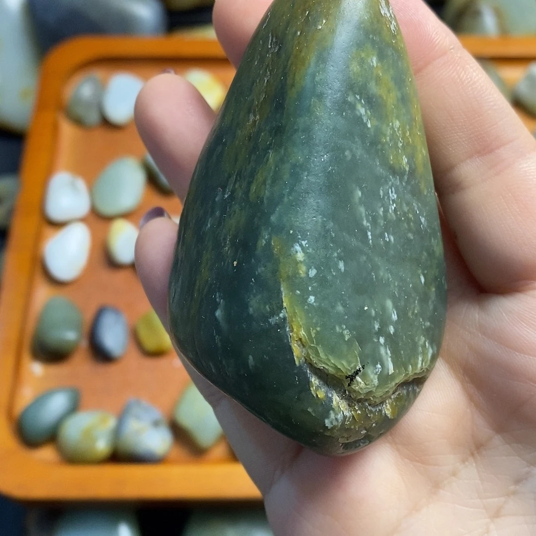 和田玉（糖玉）未镶嵌挂件1