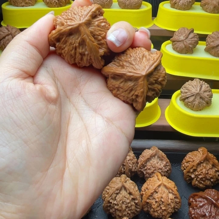 核桃全品无修糖三角奔