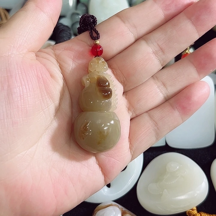 手链未镶嵌和田玉（糖玉）