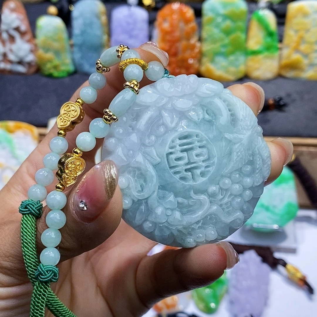 翡翠未镶嵌颈饰翡翠A货一物一证