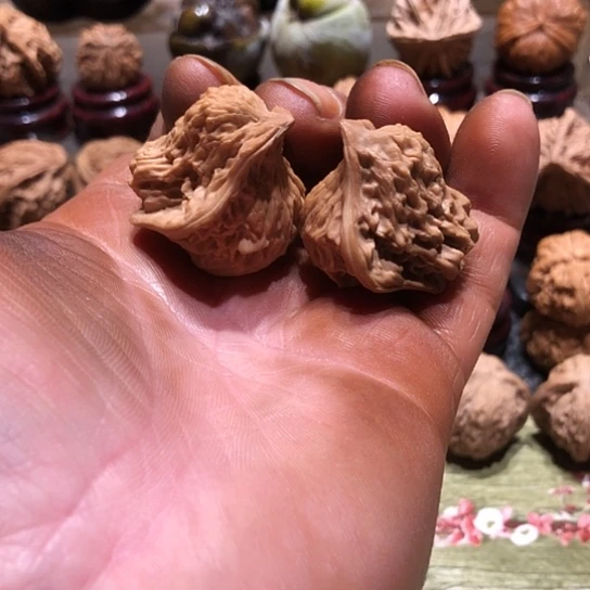 吊坠桃核核桃核桃