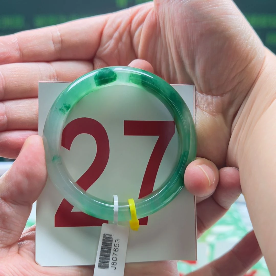 石英质玉（非洲翠）未镶嵌手镯