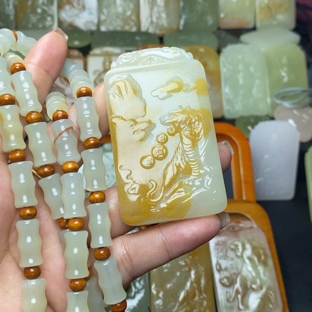 昆仑山料方解石玉