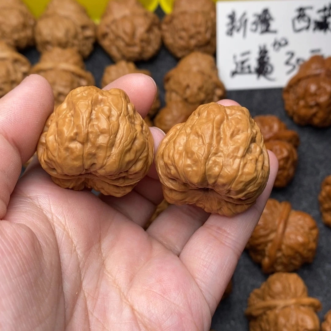 文玩核桃把件归**白蛤蟆33