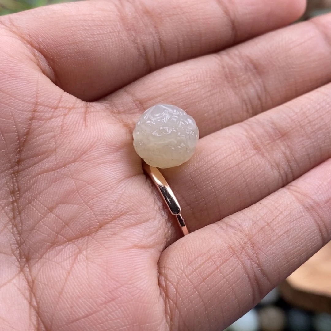 和田玉（糖玉）未镶嵌珠宝半成品