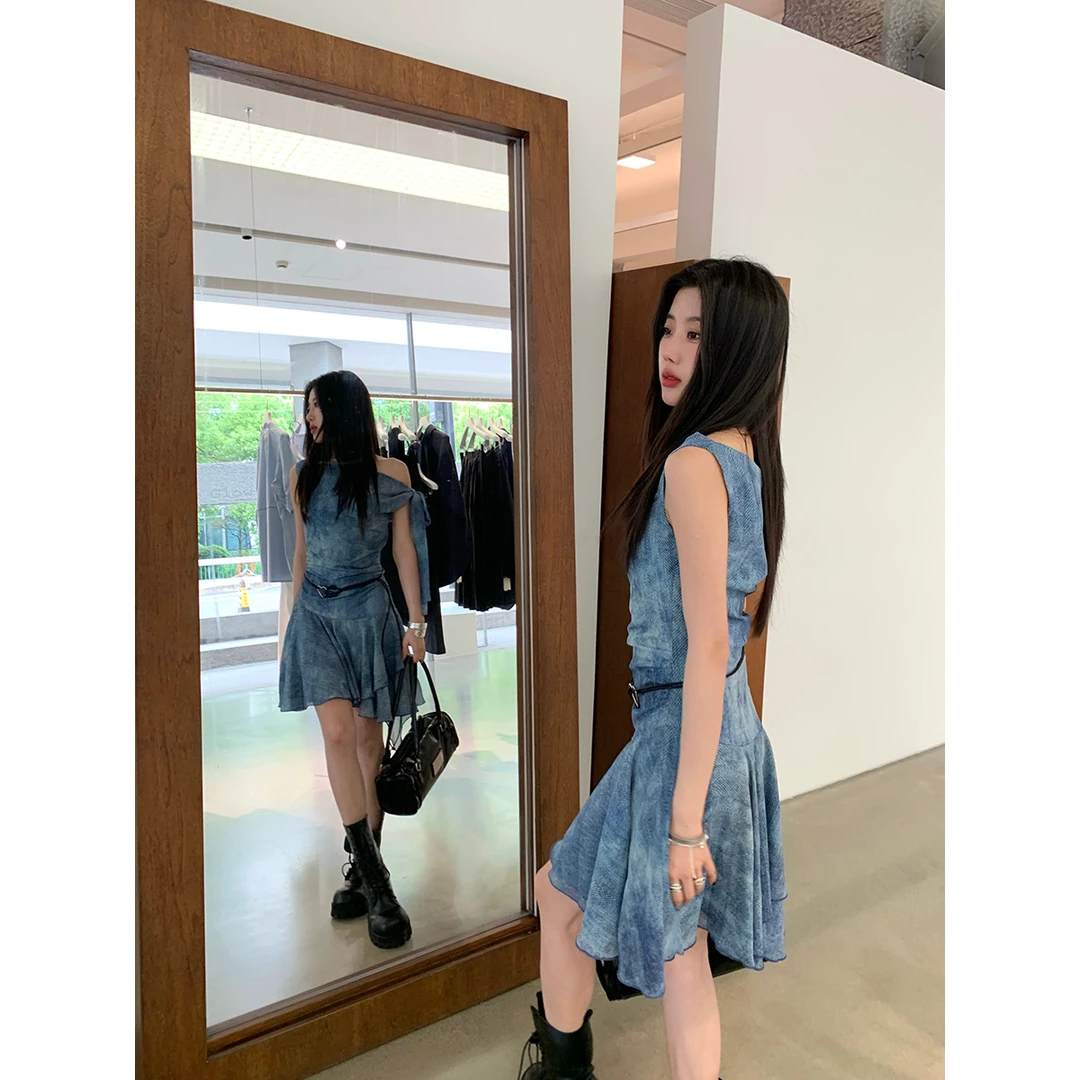 Joeyee 夏日航海家 蓝色短裙女斜肩荡领一字肩辣妹显瘦无袖连衣裙