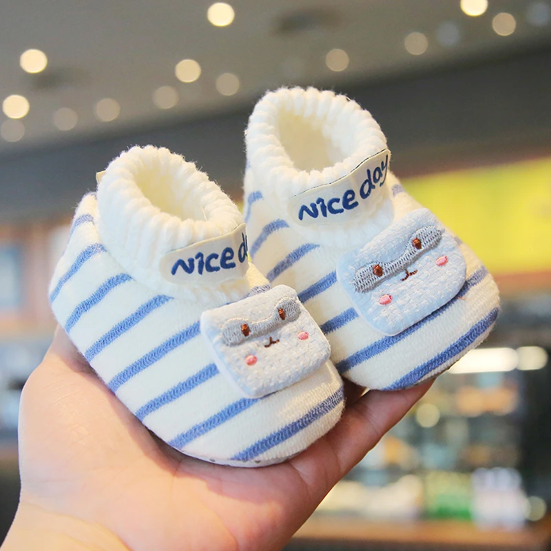 春秋季0-1岁单鞋软底幼儿不掉鞋新生儿3-6-9月宝宝鞋子春款婴儿鞋