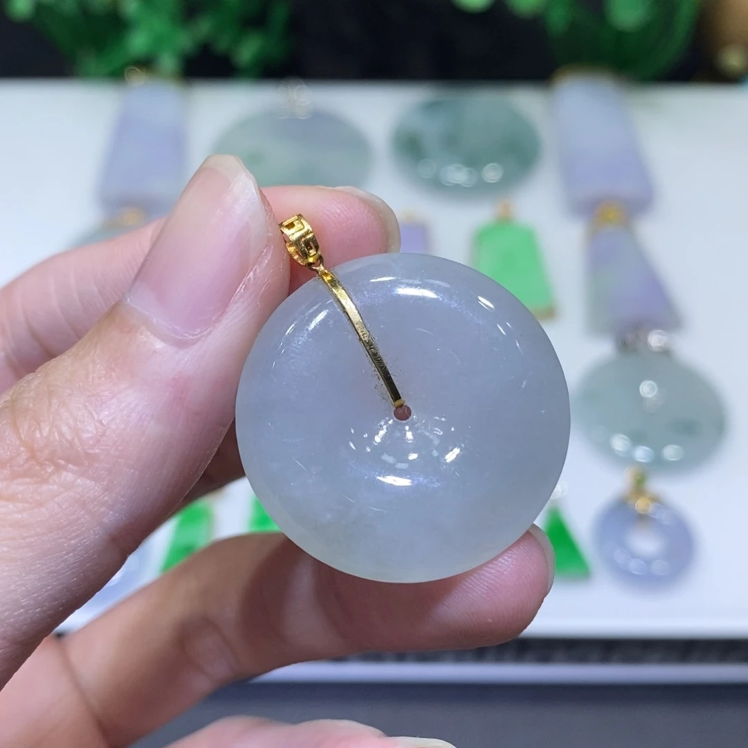 翡翠18K金镶嵌吊坠(不含链)