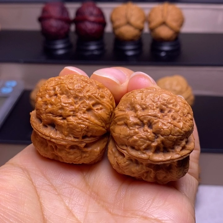 文玩核桃把件金貔貅52