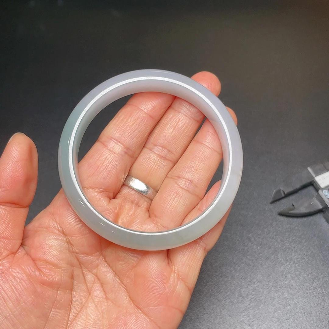 翡翠未镶嵌手镯冰睛手镯