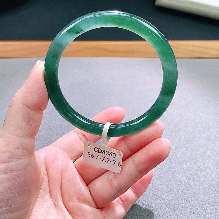 翡翠未镶嵌手镯天然翡翠手镯a货