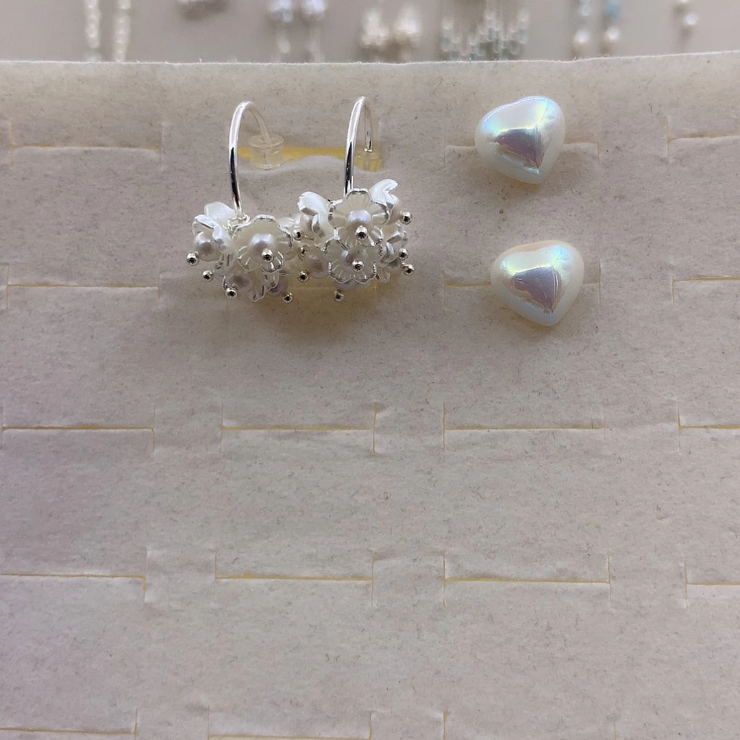 银S925镶嵌耳饰淡水珍珠