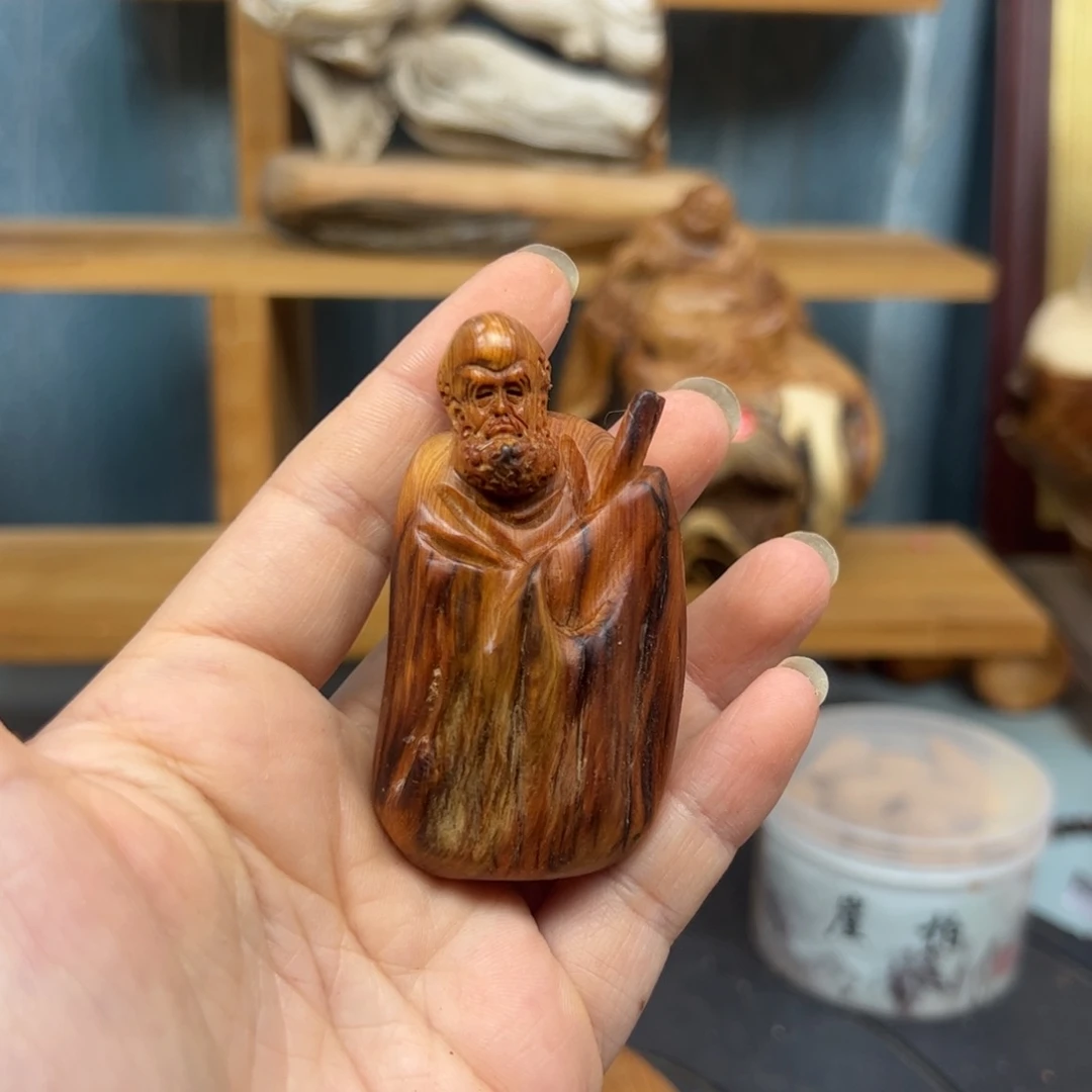 木李*麦崖柏木摆件手把件
