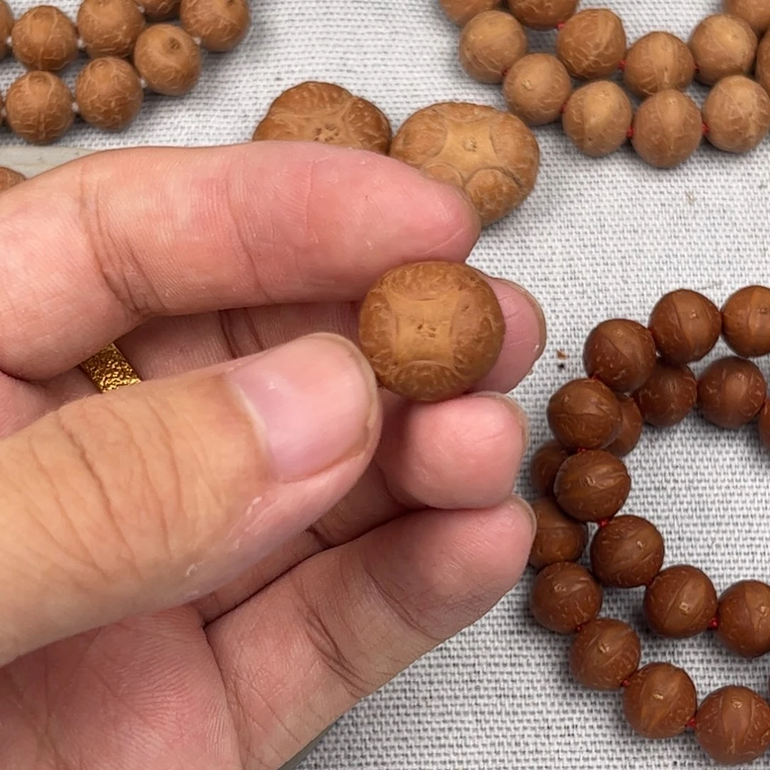 吊坠凤眼菩提14x12麒麟