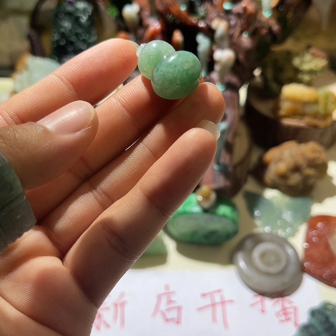 翡翠未镶嵌颈饰38.8