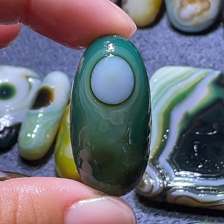 1***0未镶嵌玛瑙/玉髓珠宝奇石