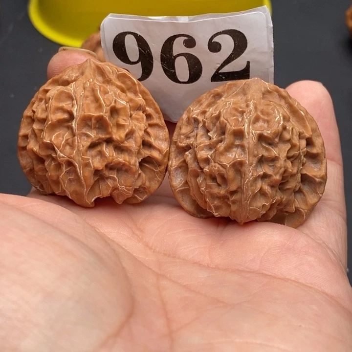 醇***爽文玩核桃吊坠苹果38