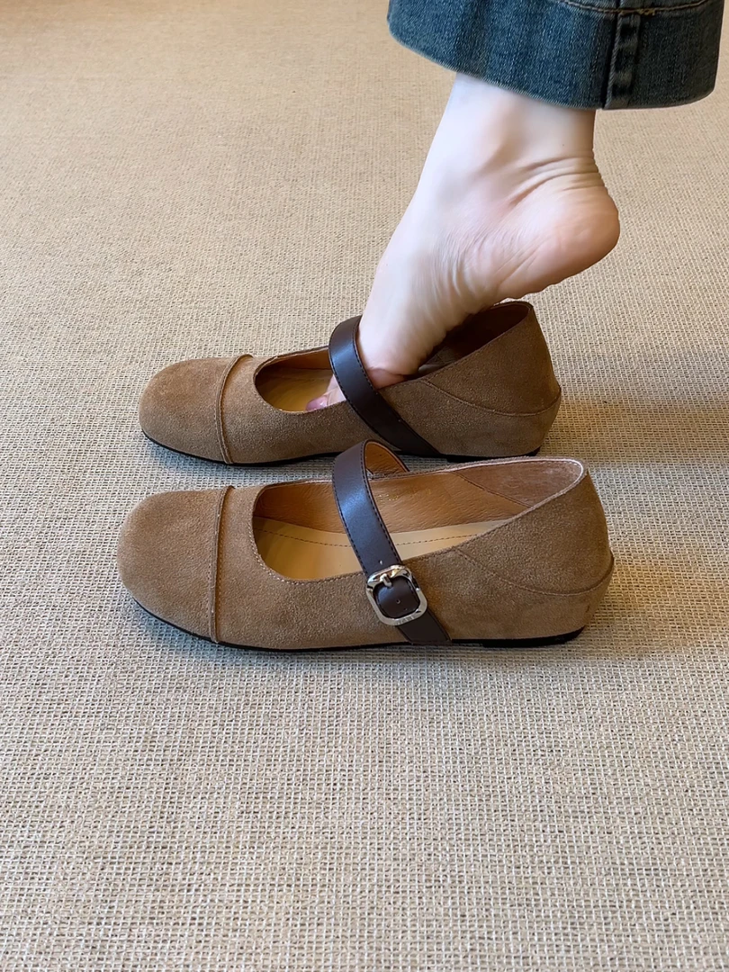 Elingjk/3cm法式复古圆头磨砂浅口拼色一字带内增高通勤单鞋