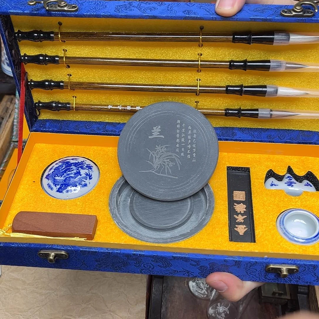 大叶紫檀（黑酸枝木类）