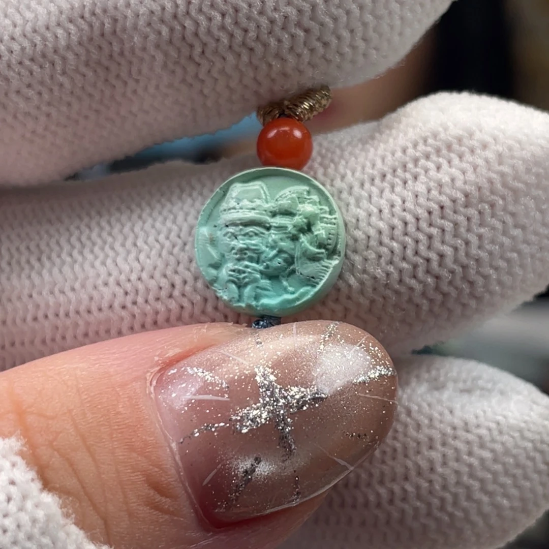 绿松石未镶嵌挂件