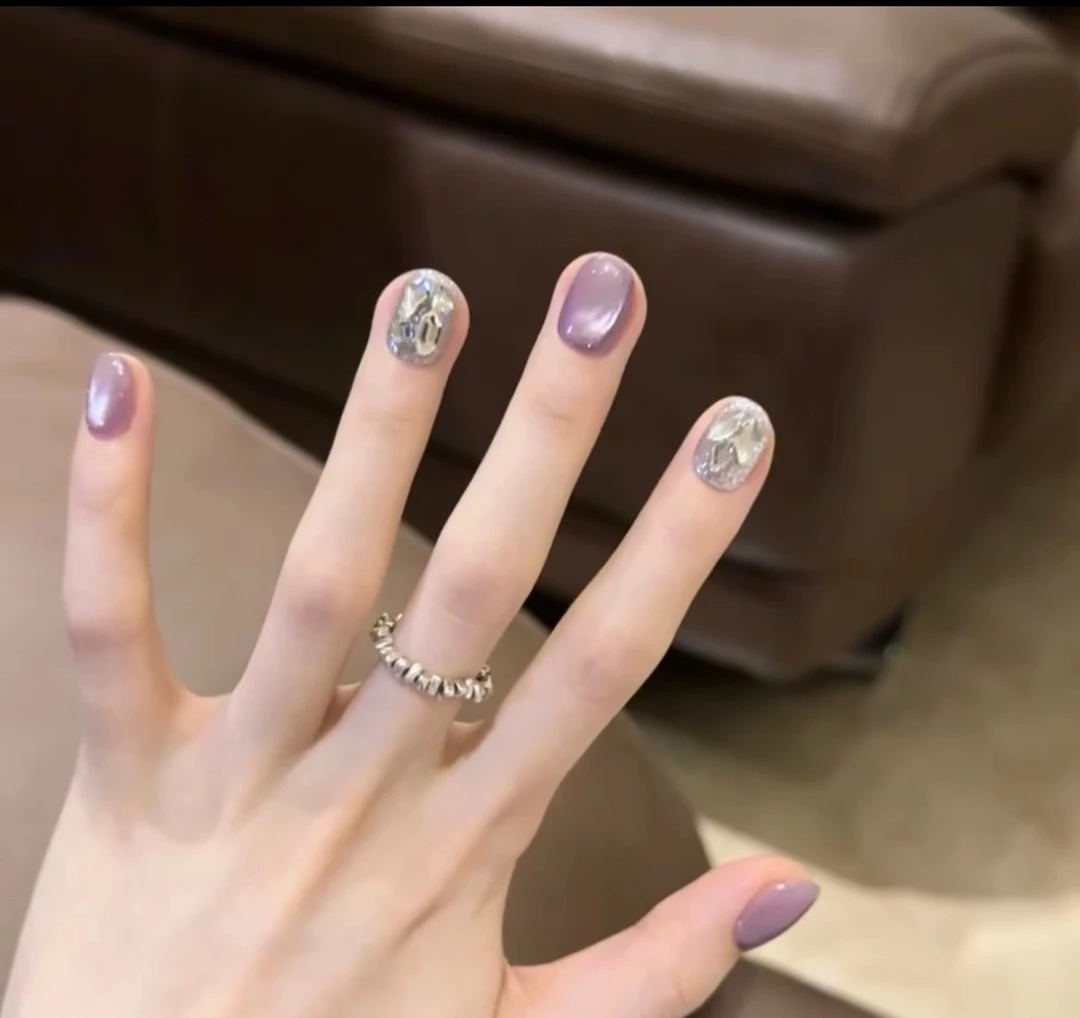 (短款)紫色猫眼跳钻显白纯手工美甲贴片穿戴甲80